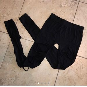 Hot Topic cut-up leggings
🕸